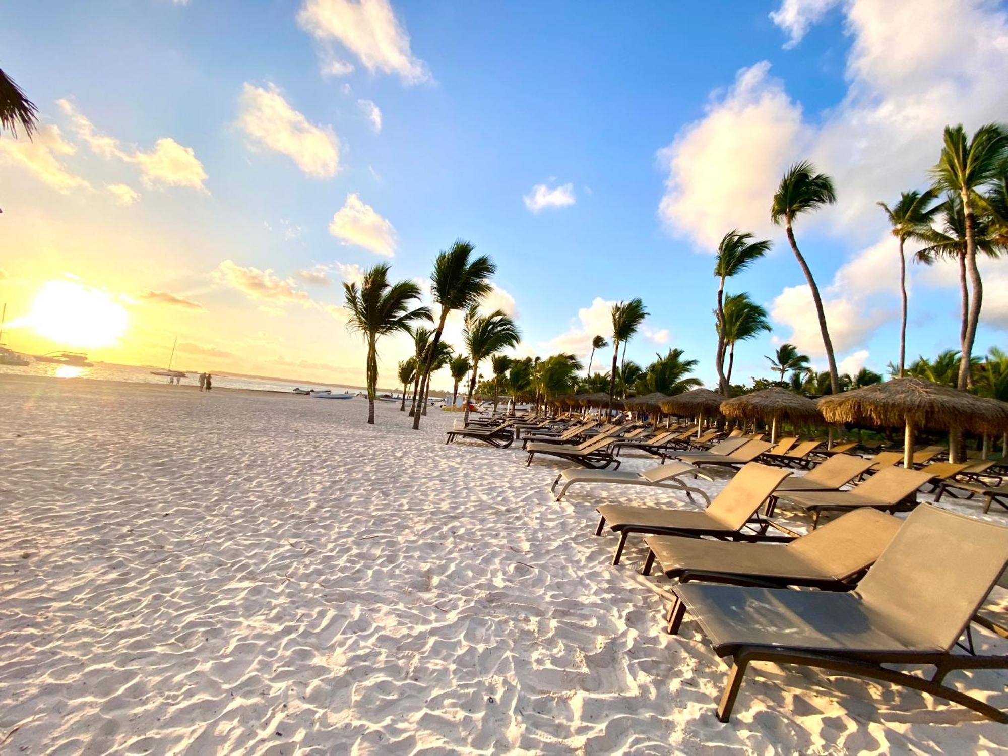 Madonna Pool Beach Los Corales Punta Cana Luaran gambar