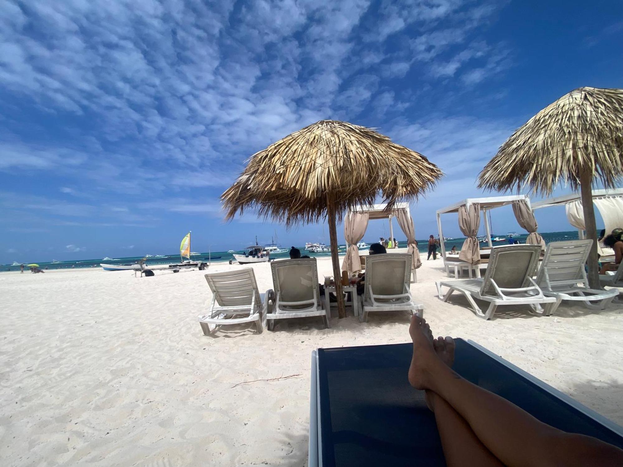 Madonna Pool Beach Los Corales Punta Cana Luaran gambar