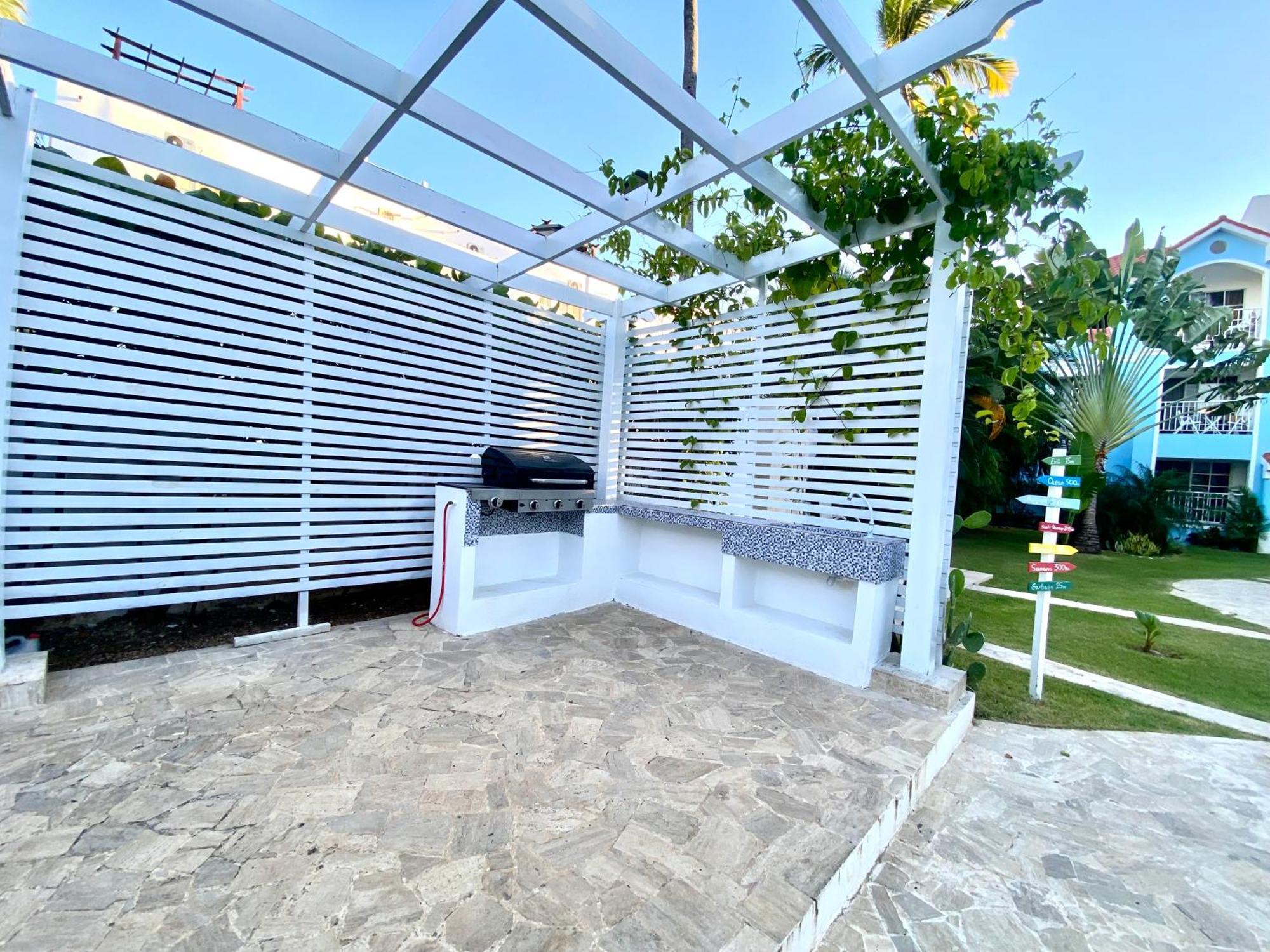 Madonna Pool Beach Los Corales Punta Cana Luaran gambar